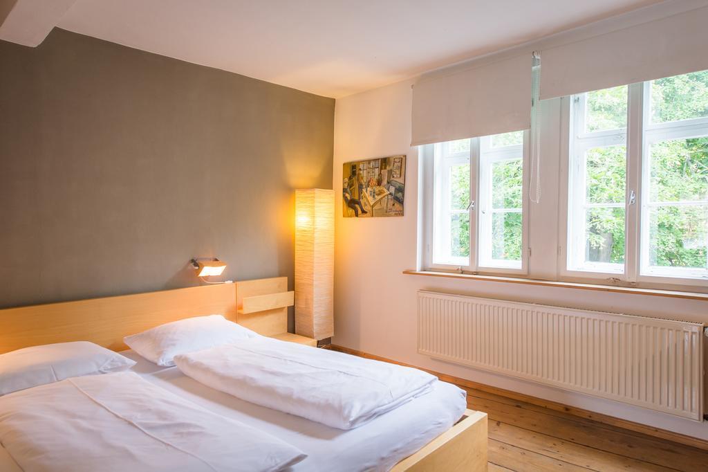 "Goethezimmer" Ferienwohnung Und Zimmer Am Burgplatz Weimar  Esterno foto